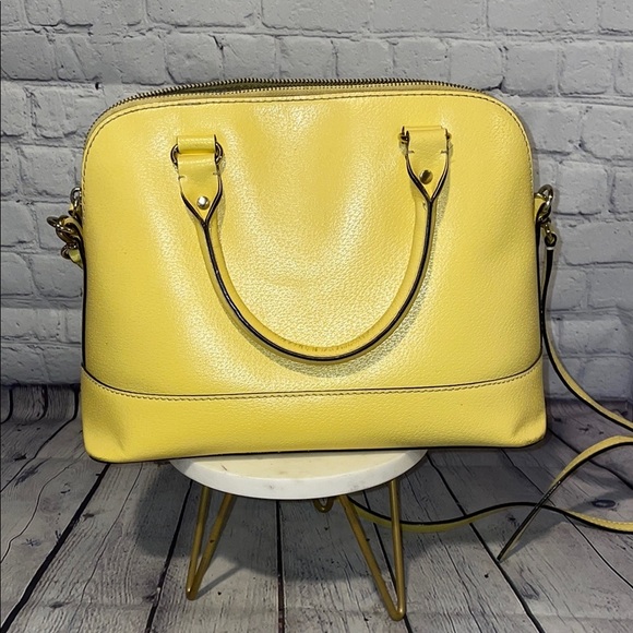Kate Spade Soft Yellow Crossbody Bag - Picture 5 of 6
